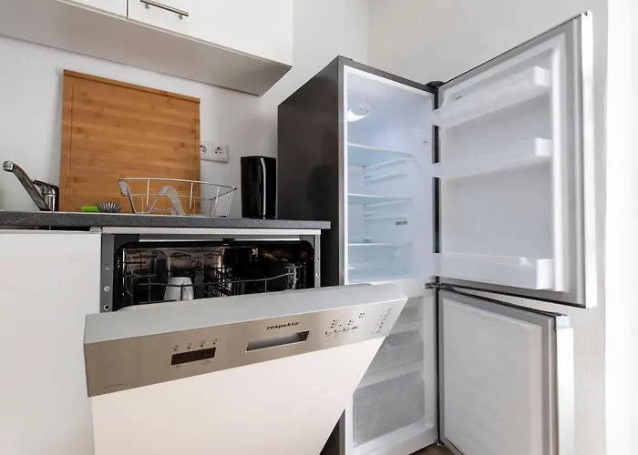 Workers Home- - 8 Single Box Spring Beds - Near Enschede *