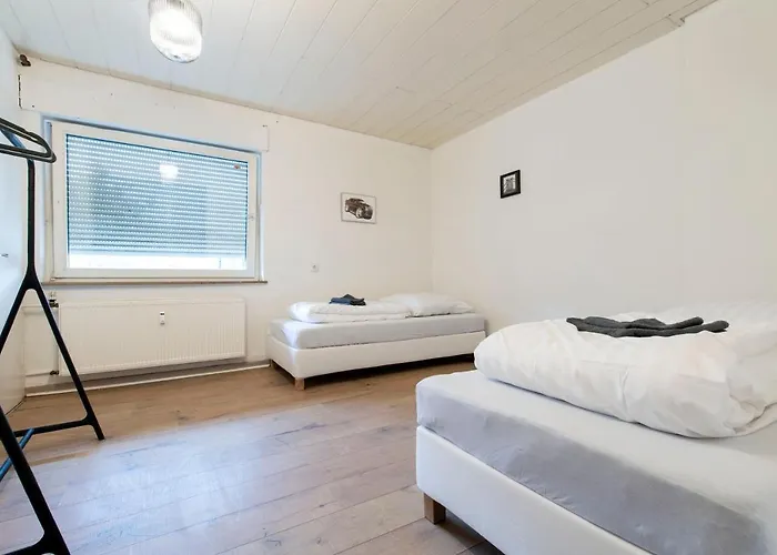 Workers Home- - 8 Single Box Spring Beds - Near Enschede